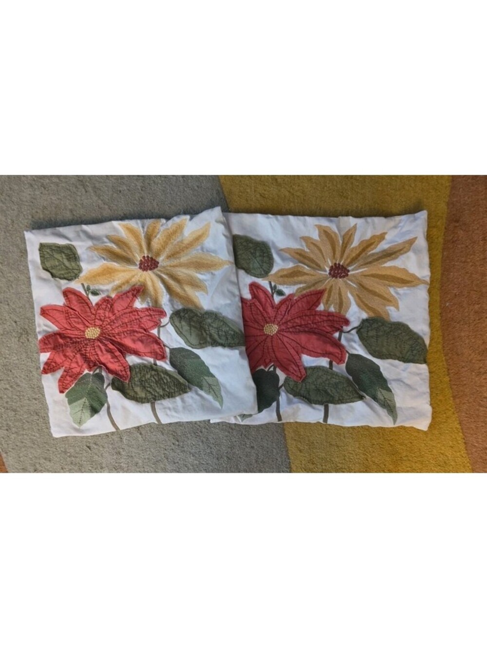 Vtg Set Of Pier 1 Embroidered Throw Pillows Pink Lilies Spring